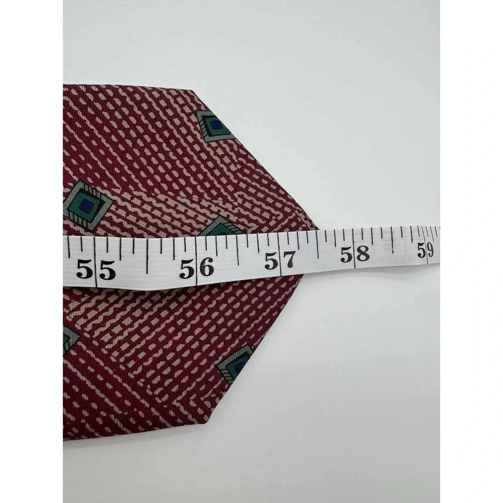 Regatta 80 Men's Neck Tie Red Geometric Diamond Pattern Classic Business Tie